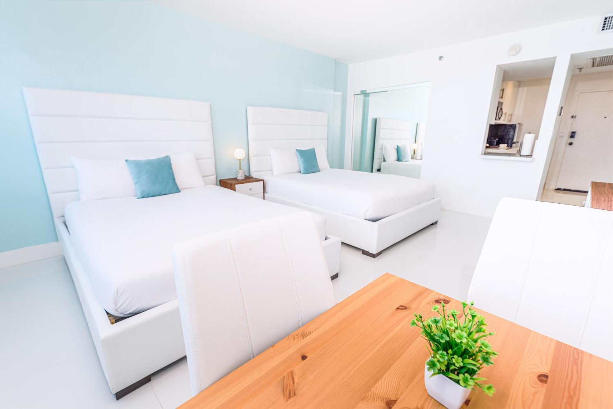 Seastays ~ Oceanfront