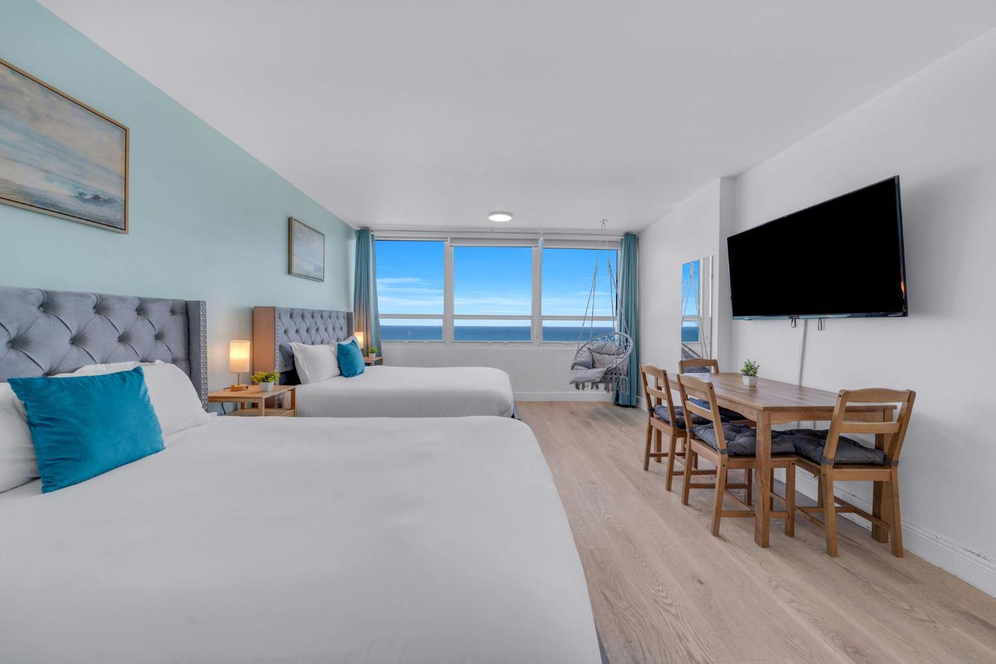 Seastays ~ Oceanfront * Miami Beach