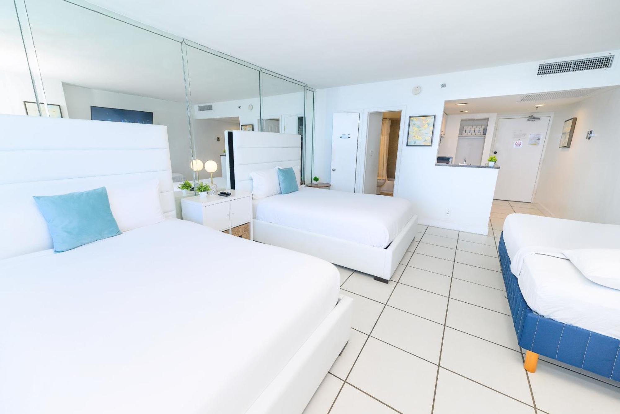 Seastays ~ Oceanfront Apartment